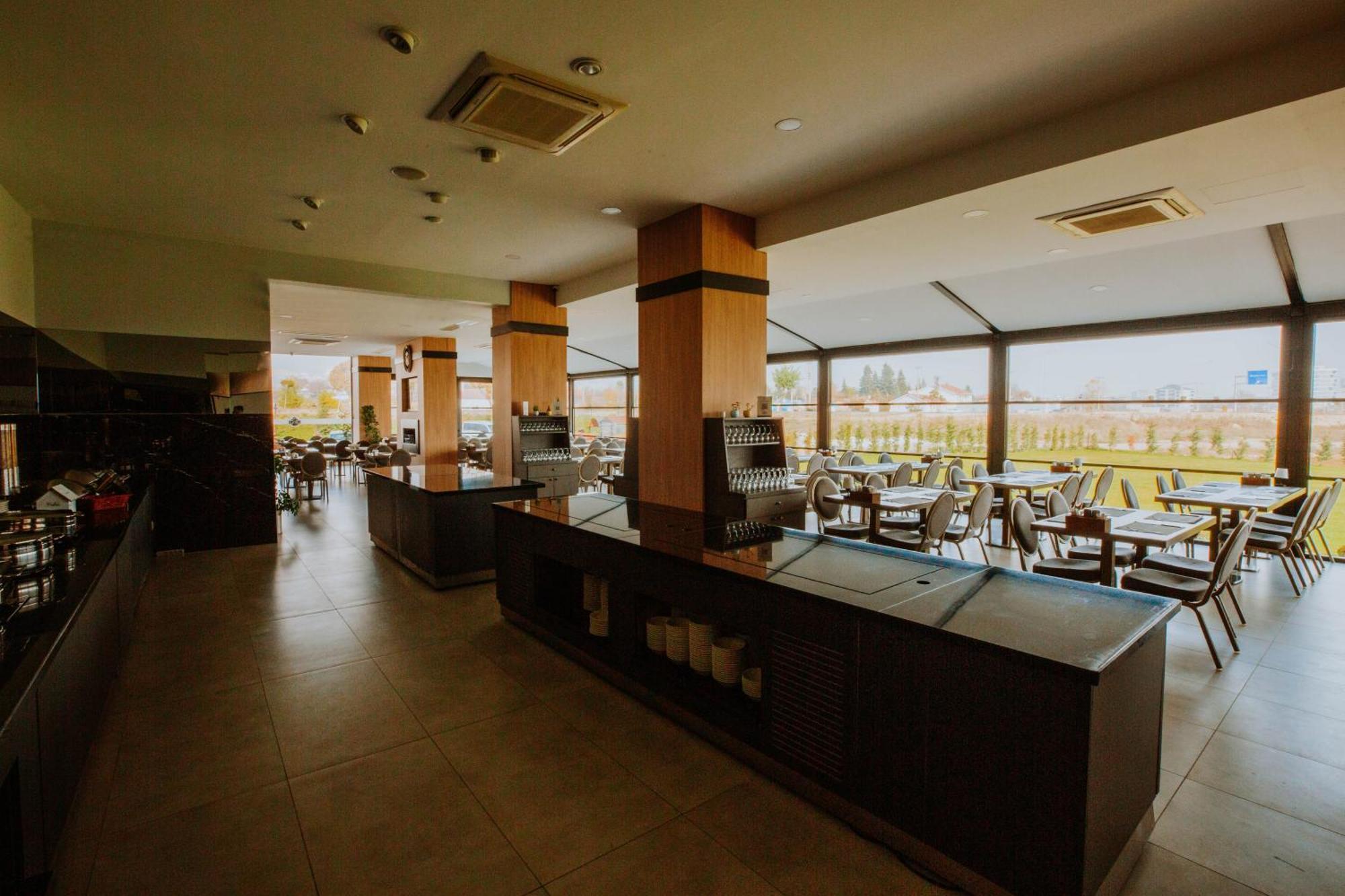 Karpalas City Hotel & Spa Bolu Eksteriør billede